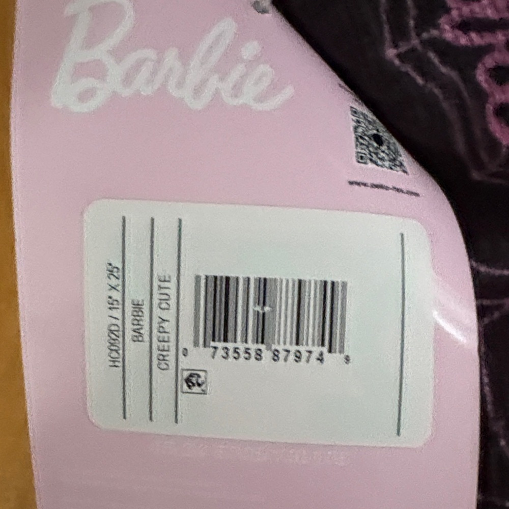 Barbie Black and Pink Spiderweb Bath Towel - Picture 2 of 3